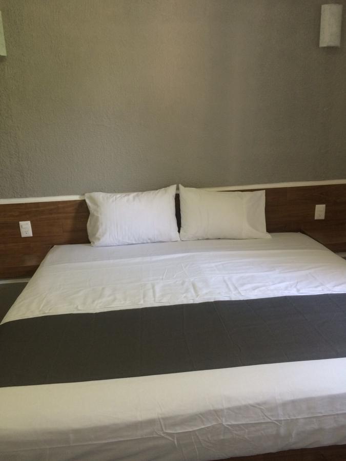 Hotel Mexicali Colima Exteriér fotografie
